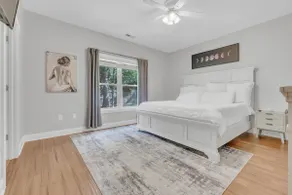 Crystal Coast Charmer - Image 4