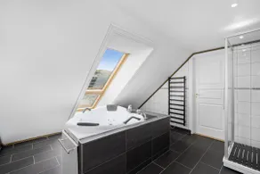 Seaside Atlantic apartment - Image 4