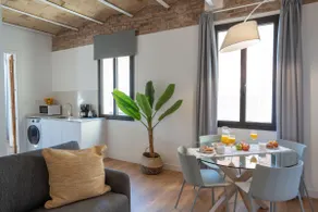 Feelathome Stadium Apartments - Image 2