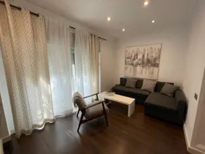 Cozy and central apartment - Image 2