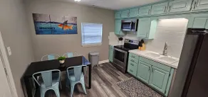 Nicely finished Apt on Buckroe Beach - Image 3