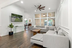 King Bed - Pool, Game Room, Minutes to Stadiums! - Image 4