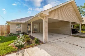 Townhome in Hammond - Image 3