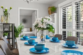 Sunflower House - Image 2