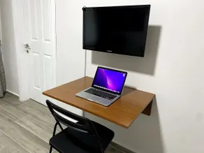 Your New, Comfortable and Cozy Home in the Center - Image 5