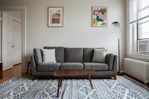 Cozy 1BDR Close to Fenway! - Image 2