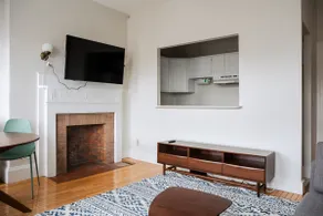 Cozy 1BDR Close to Fenway! - Image 5