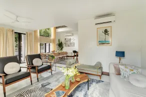 Luxurious 4bhk villa with private pool - Image 3