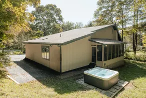 Wooded Rhinebeck-Beacon area Escape w/Outdoor Spa - Image 2