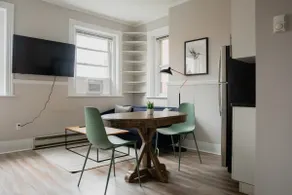 Centrally located 1bed Newbury Street - Image 4