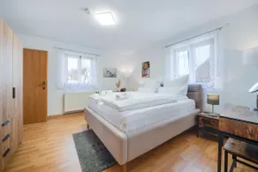 Modern, central apartment near old town and castle - Image 3