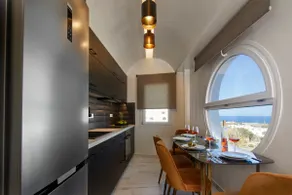Artion Luxe Apartment - Image 2