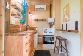 Whidbey Island Modern Cottage - Image 5