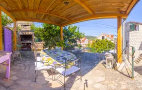 Apartment with BBQ - Image 2