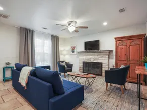 Downstairs Duplex on Lake w/ King Bed & Huge Patio - Image 3