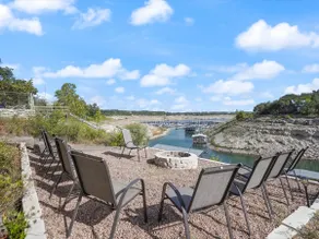 Downstairs Duplex on Lake w/ King Bed & Huge Patio - Image 2