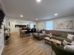 5BR 4B Huge Space with 2 Level Game Barn - Image 2