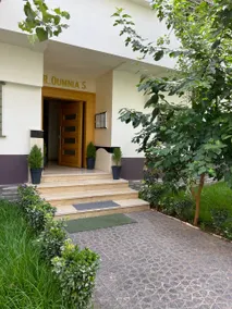 Secure and quiet apartment - Image 2