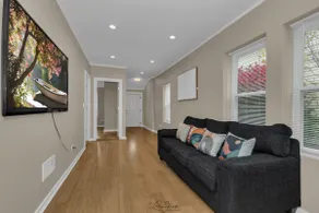 Modern 3BR Near Navy Base,Lake and Casino - Image 3