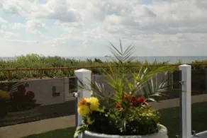 406 Sea View Road - Image 2
