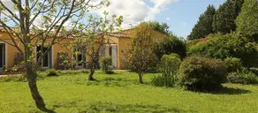 Bastide Magnolia Roussillon Tours - Image 2