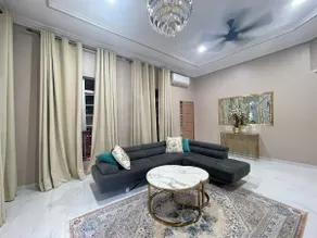 Noi Anggun Homestay - Image 2