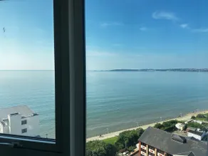 Stunning Ocean & City View APT - Image 5