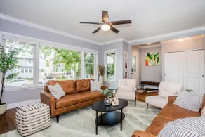 Lovely 6 Bd Retreat w/ Game Room, Back Deck & Bar - Image 2