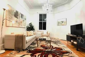 Spacious 5BD Garden House in Hornsby close 2 train - Image 2
