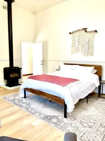 Getaway at Rising Moon Meadows - Image 2