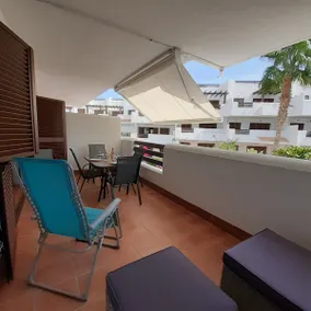 Cozy apartment 500 m from the sea. - Image 5