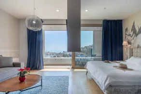 Studio Apartment 1002 - Image 5
