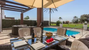 Villa Palmers, a magnificent house with a heated pool. - Image 2