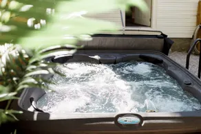 The Oasis | Hot Tub • Fire Pit • Close to DT - Image 4