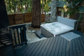 Cozy A-frame cabin with forest views - Image 3