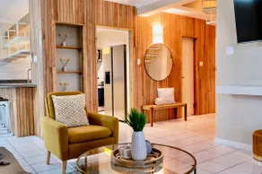 Falcon 3BR PH Oceanview w/ Free Airport Transport - Image 4