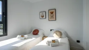[Fantastic View & Free Parking] - 500 m from the sea - Image 5