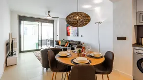 [Fantastic View & Free Parking] - 500 m from the sea - Image 4