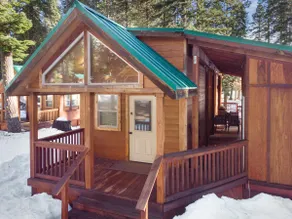 Bluemoon Vacation Rentals - Cabin 52 - Image 4