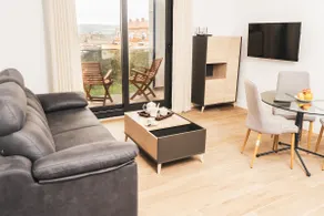 Comfort Apartment, Views, Parking and Pool - Image 2