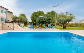 Beautiful villa Dussich with pool near Oprtalj - Image 3