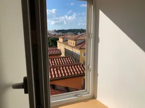 Bright attic in the heart of Trieste for 3 - Image 3