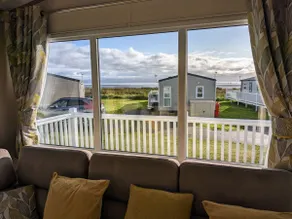 Beautiful Pet Friendly Southerness Caravan With Sea View & Decking Area - Image 3