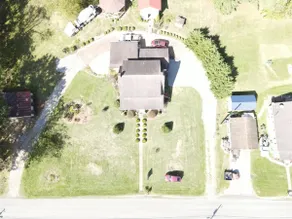 Grandma's Christmas house Bluefield & ATV Trails - Image 5