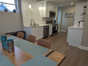 Bright and Spacious 5 BR Home - Image 3