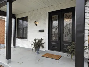 Bright and Spacious 5 BR Home - Image 2