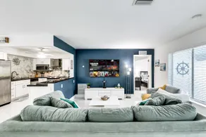 5BD House - Pool+BBQ+King beds | 3 min to beach - Image 5