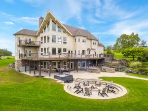 Luxury Estate Sleep 22 | Heated Pool, Theater - Image 2