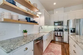 3BR Cottage w/ Pool, Lake Access & Cozy Charm - Image 5