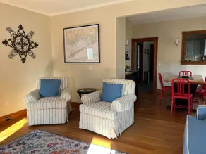 Apartment in Stonington: near The Velvet Mill - Image 2